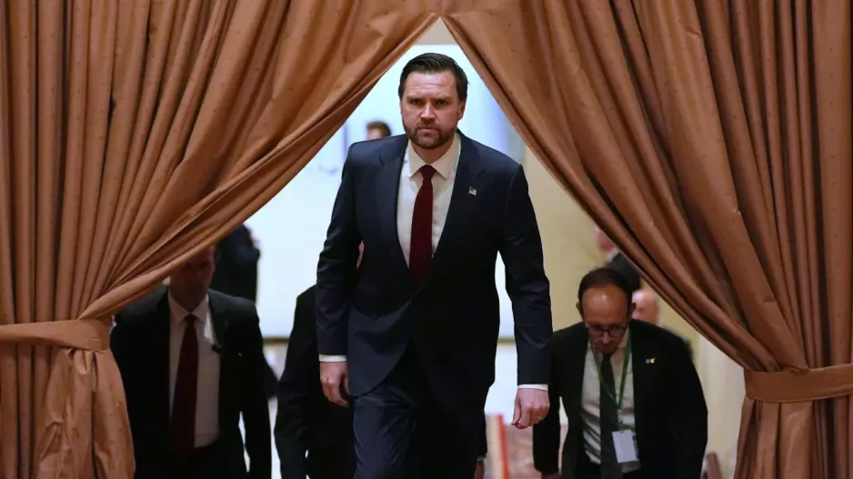Πώς «κατέρρευσαν» οι συνομιλίες ΗΠΑ- Ιράν στο Ισλαμαμπάντ