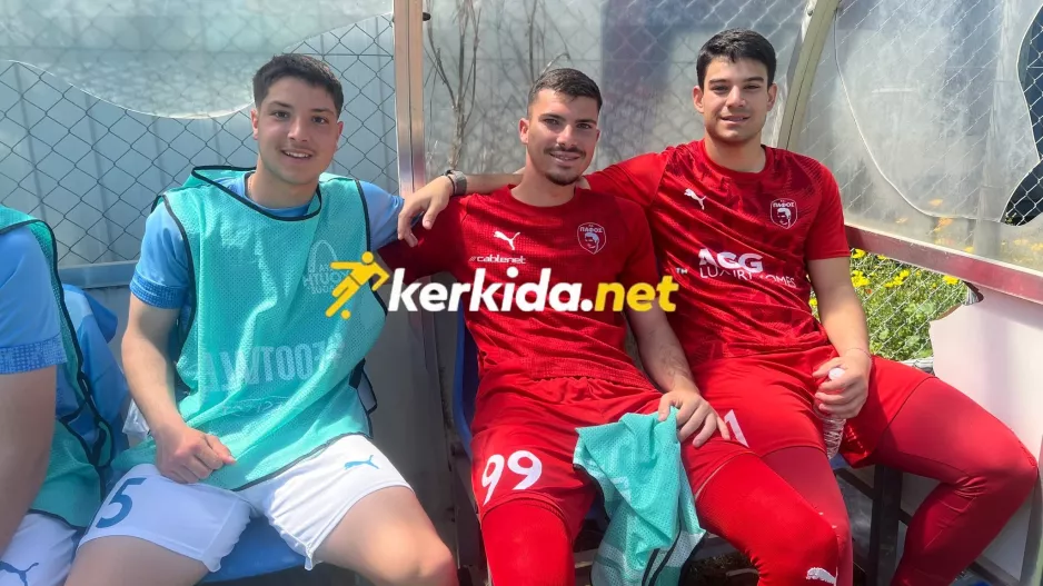 Πόζαραν στο Kerkida