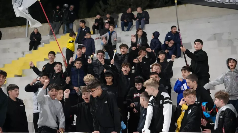 Το τελευταίο εκτός έδρας