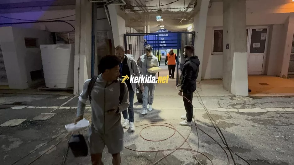 (Φώτος Kerkida) Αποχώρηση με μεγάλη απογοήτευση...