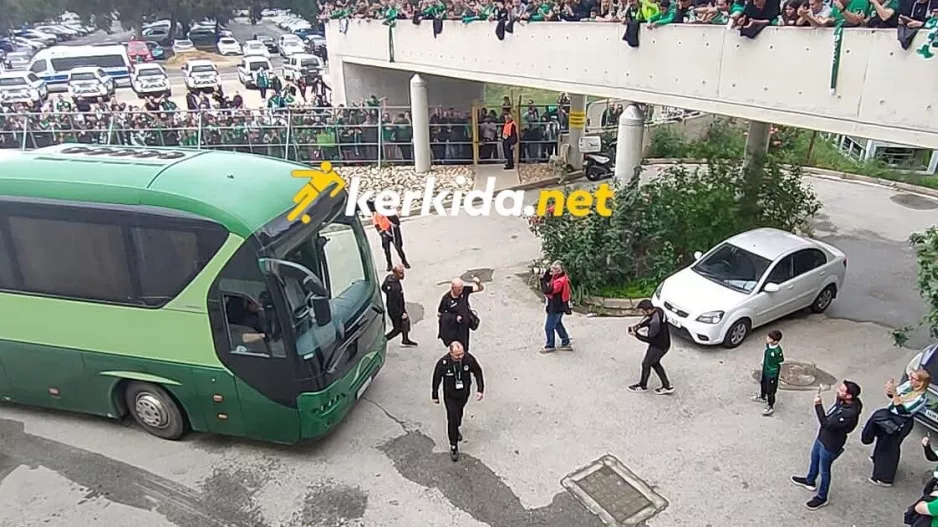 Φώτος kerkida/Η Ομόνοια έφθασε εν μέσω αποθέωσης!