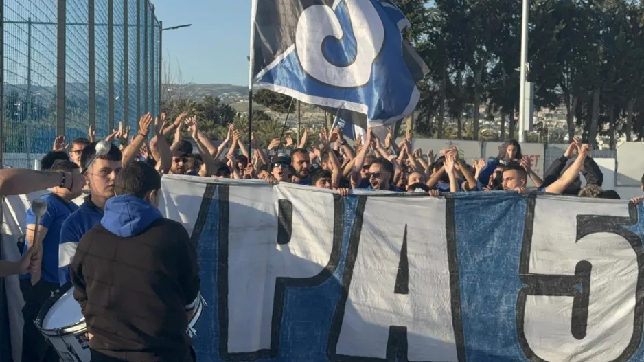(Βίντεο kerkida) "Της Πάφου τα παιδιά..."