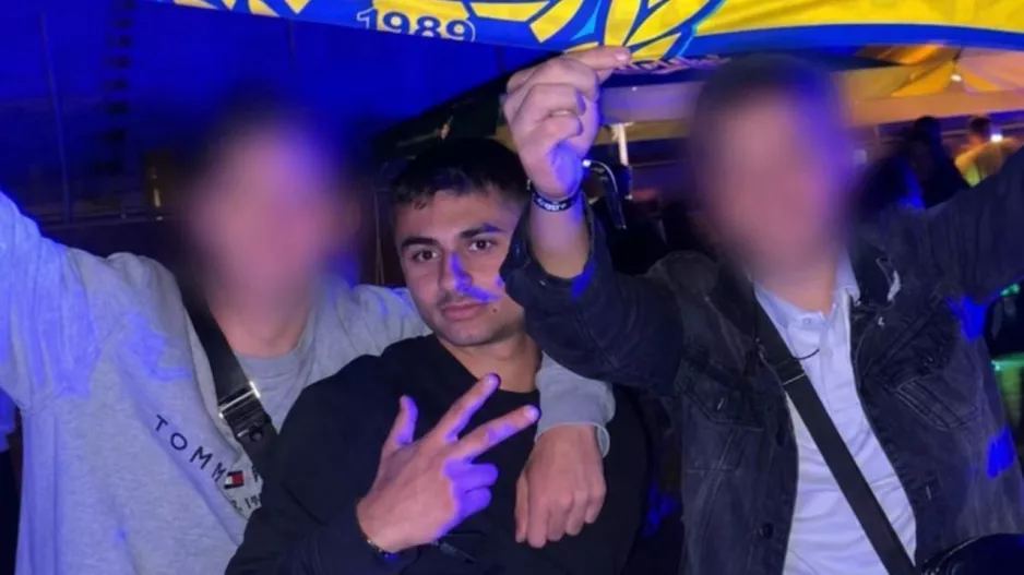 Το αντίο της Θύρας 3