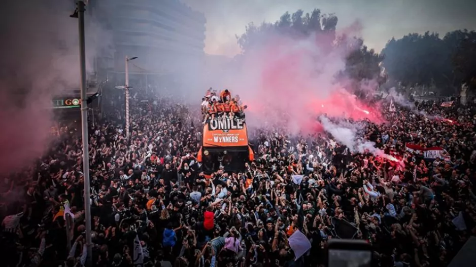 (Bίντεο) Νύχτα-όνειρο για ΟΦΗ-Στο πόδι... το Ηράκλειο