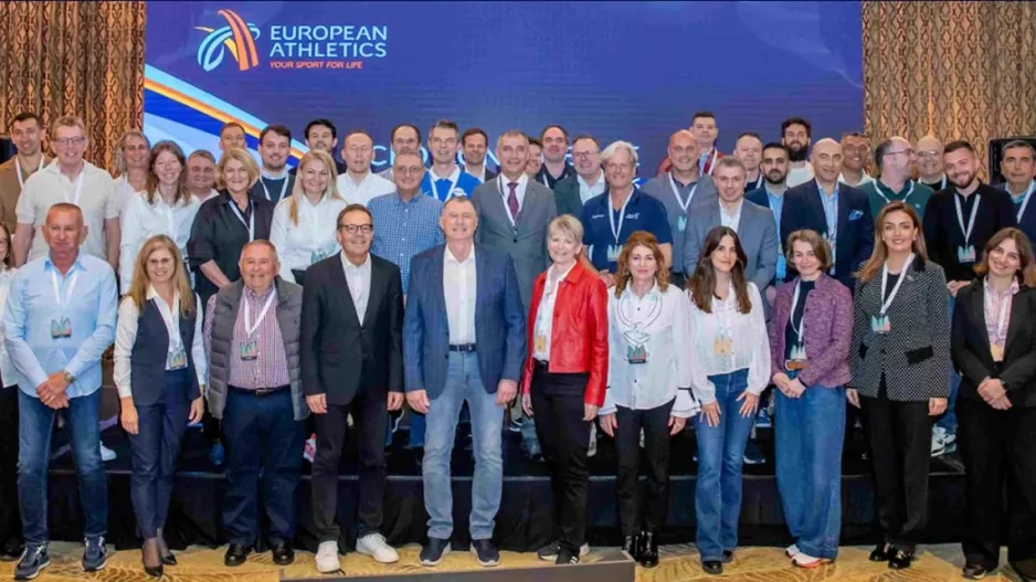 Ο Ανδρέας Βρυωνίδης στο συνέδριο διευθυντών τής Ευρωπαϊκής Ομοσπονδίας