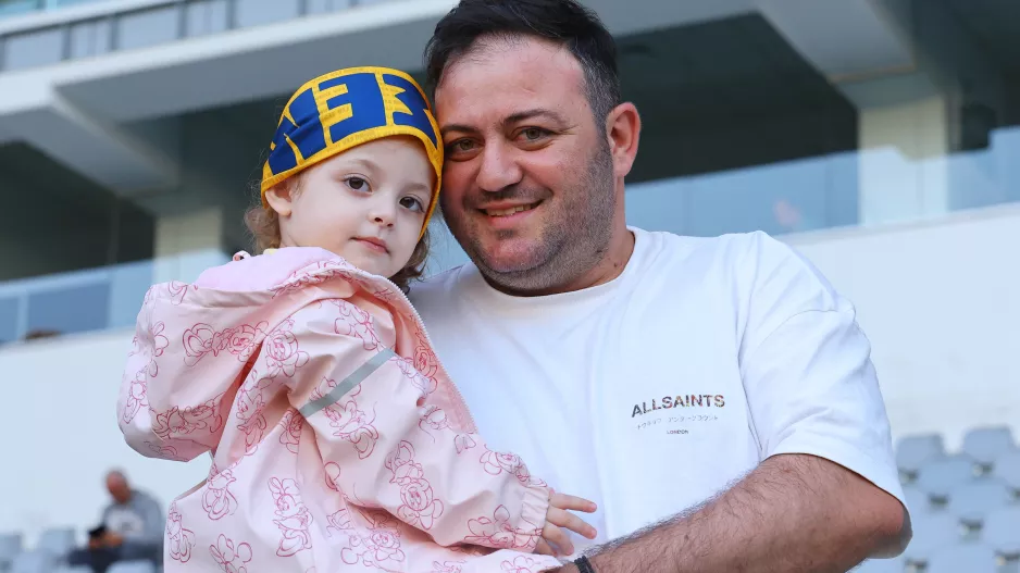 ΑΕΛ από κούνια!