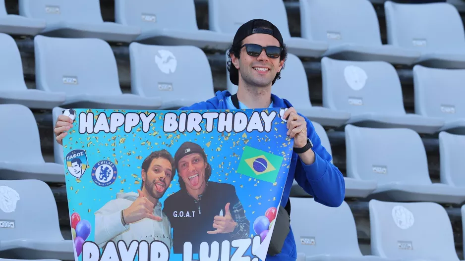 Χαρτόνι... με Happy birthday! 