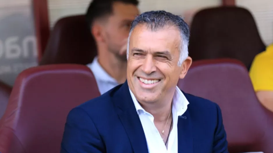 «Δεν έχει τελειώσει τίποτα, πρέπει να τελειώνουμε τα ματς»