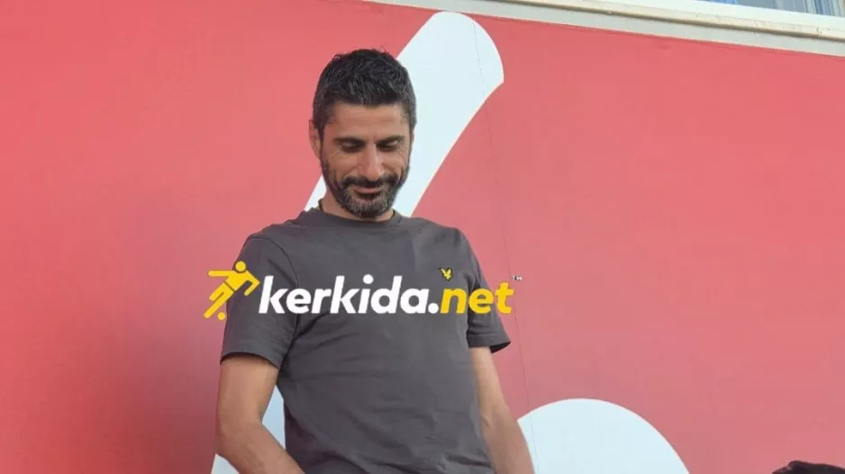 Δίπλα... στους πρώην 