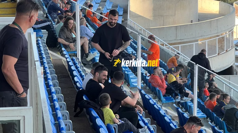 (ΦΩΤΟ Κerkida) Σατσιάς με συνεργάτες στο ΓΣΠ