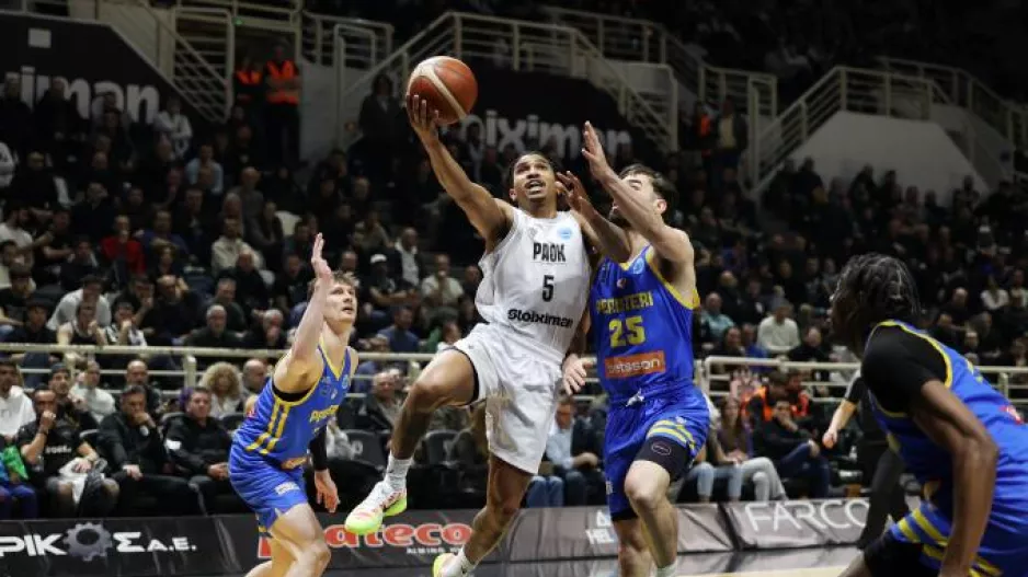 Πρεμιέρα στα playoffs