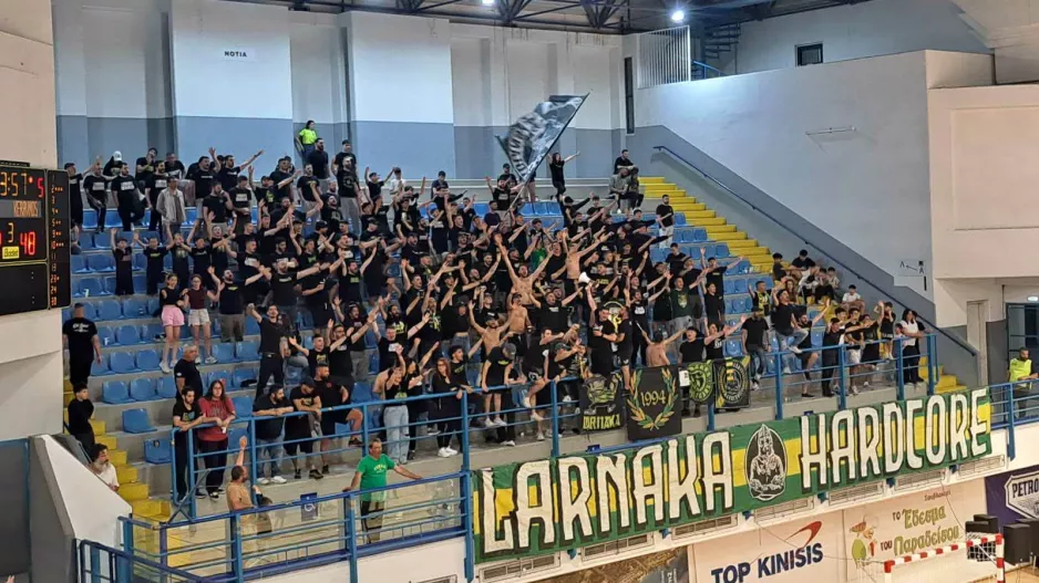 (BINTEO Kerkida) Ατμόσφαιρα από τους ΑΕΚτζήδες