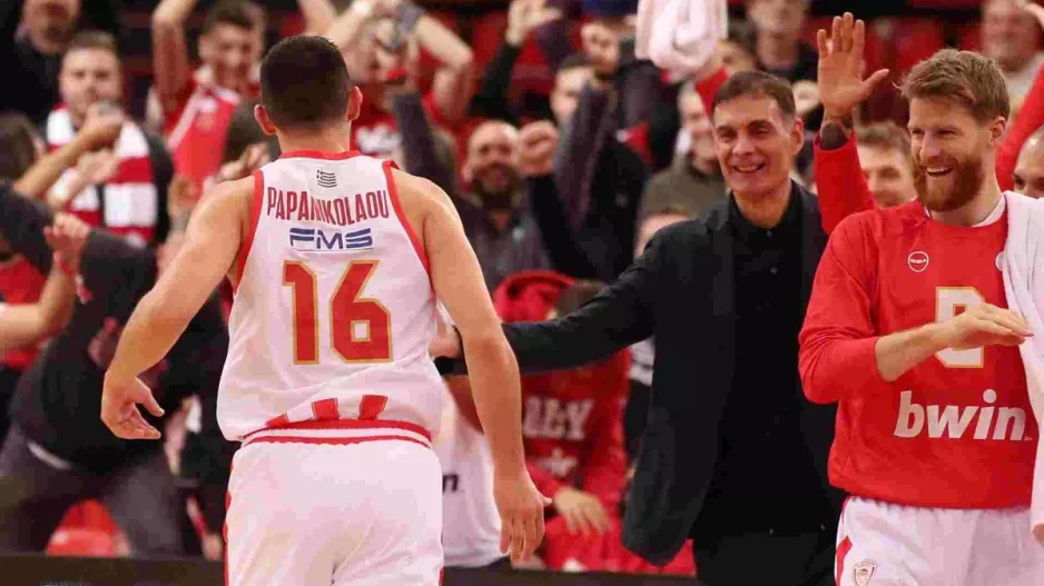 Μπαρτζώκας και Παπανικολάου οι μοναδικοί από το 2013