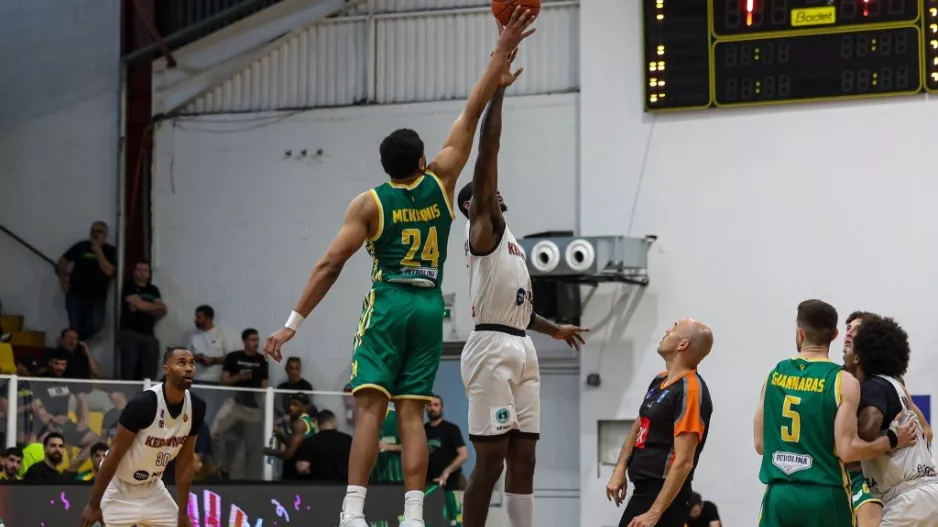 Κεραυνός-Πετρολίνα ΑΕΚ: Game 4 στον Στρόβολο με φόντο τον τίτλο