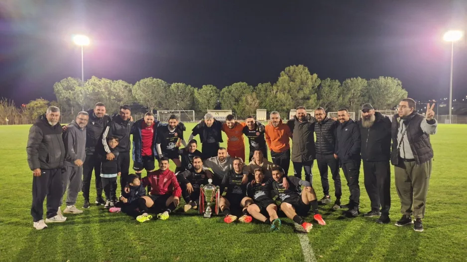 "90 λεπτα μακριά απο την άνοδο"