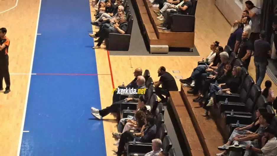 Μαζί... για την ΑΕΚ τους!