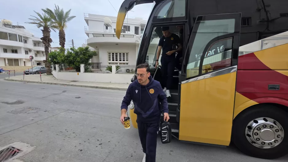 (ΦΩΤΟΣ kerkida) H άφιξη της ΑΕΛ