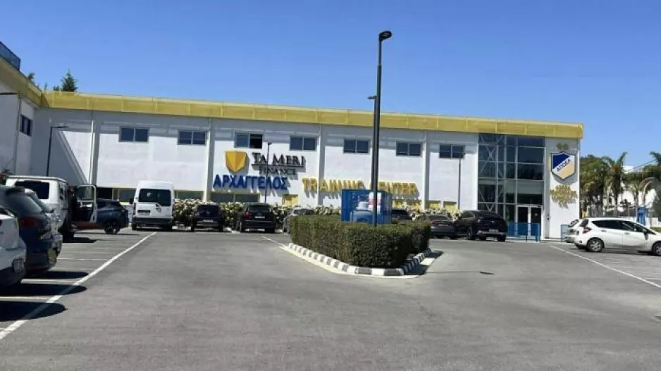 ΑΠΟΕΛ/ Η πλατφόρμα, η μετοχοποίηση και ο Γαλανόπουλος
