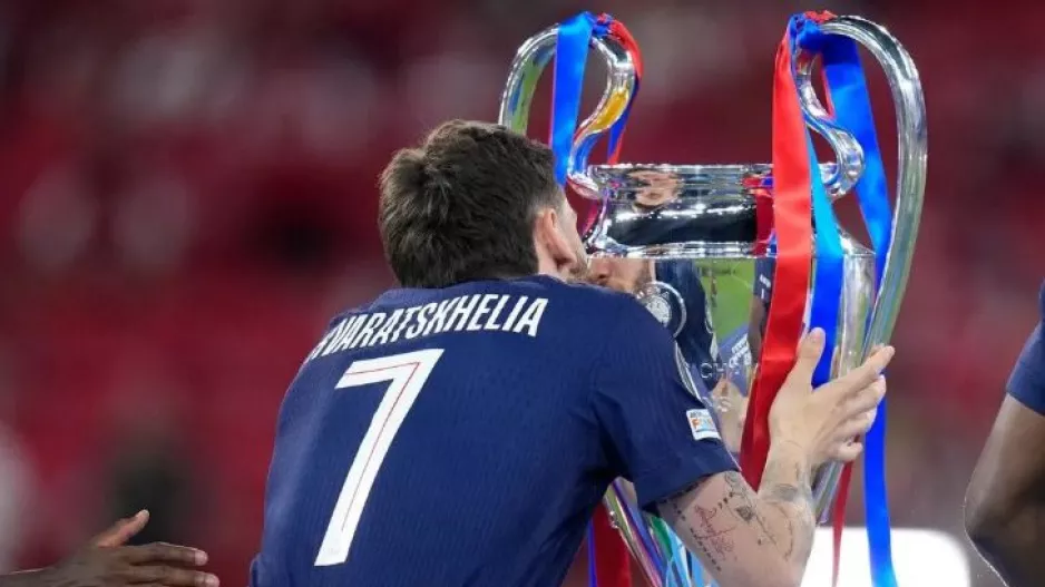 Έδωσε 80 εκατ. στη Νάπολι και κατέκτησε 2 Champions League!