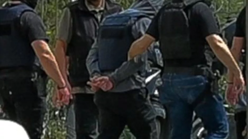 "Ναι, δολοφόνος είμαι και κλέφτης και όλα τα κακά"