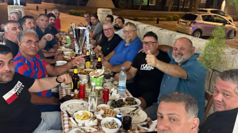 Συνάντηση στο σωματείο