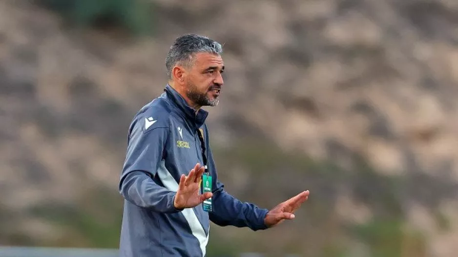 ''Να κτίσουμε τη νέα ΑΕΛ / Παίχτες που ξέρουν τη Κύπρο και με διαφορετικό στιλ''