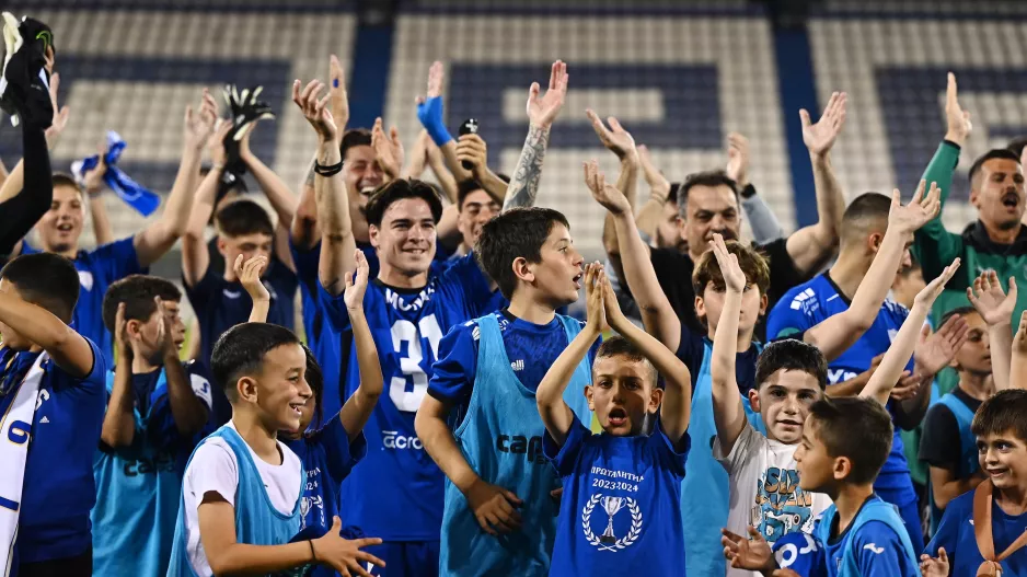 Από μέσα... η μεγάλη βραδιά!