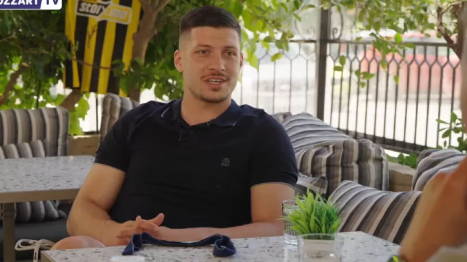 Γιόβιτς: «Ο γιος μου με ρώτησε γιατί δεν υπογράφω συμβόλαιο στην ΑΕΚ μέχρι το τέλος της καριέρας μου»