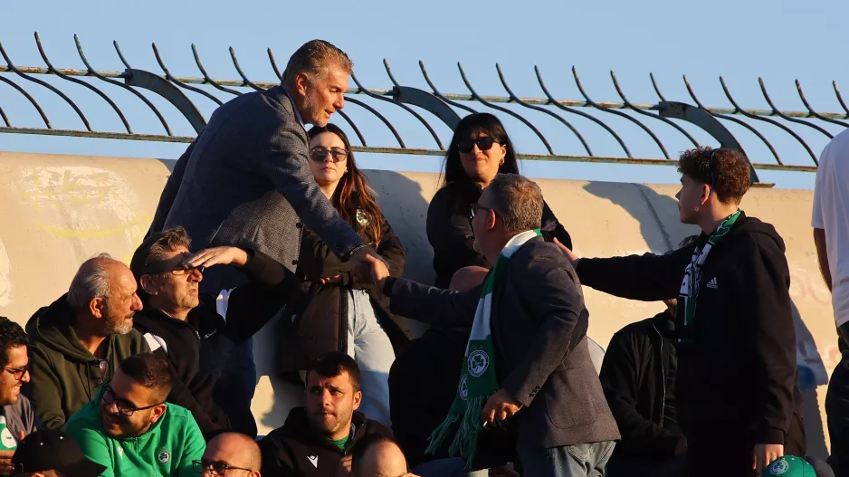 (Φώτος) Με τους Ομονοιάτες ο Παπασταύρου!