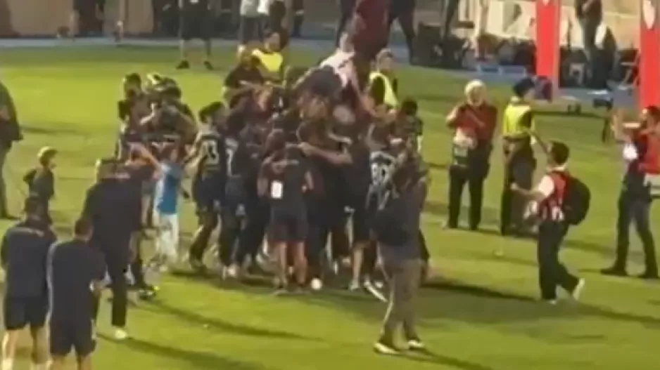 Σήκωσαν στον... αέρα τον Σα Πίντο! (Βίντεο Kerkida)