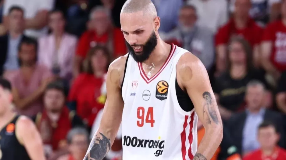 Έσπασε το ρεκόρ τριπόντων σε αναμέτρηση των playoffs της EuroLeague