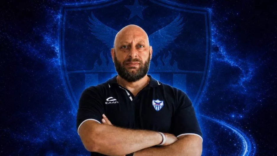 Αποθέωση στον κόουτς 