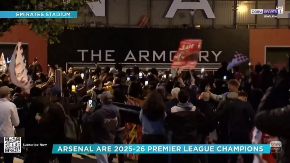 Έκρηξη χαράς έξω απ' το Emirates! (Βίντεο)