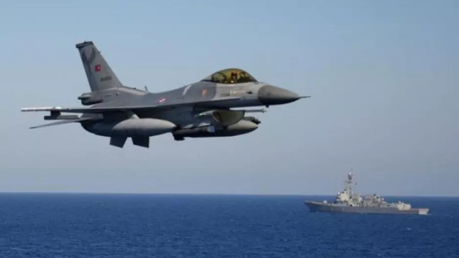 Tουρκική κλιμάκωση στο Αιγαίο: Οπλισμένα F-16 και εικονική αερομαχία με ελληνικά μαχητικά