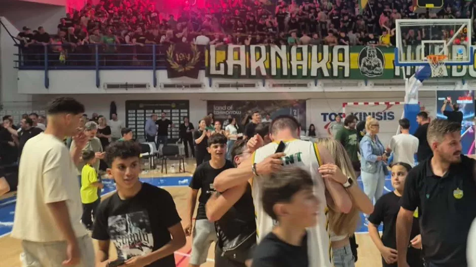 (Βίντεο Kerkida) Τα πρώτα δευτερόλεπτα των πανηγυρισμών!
