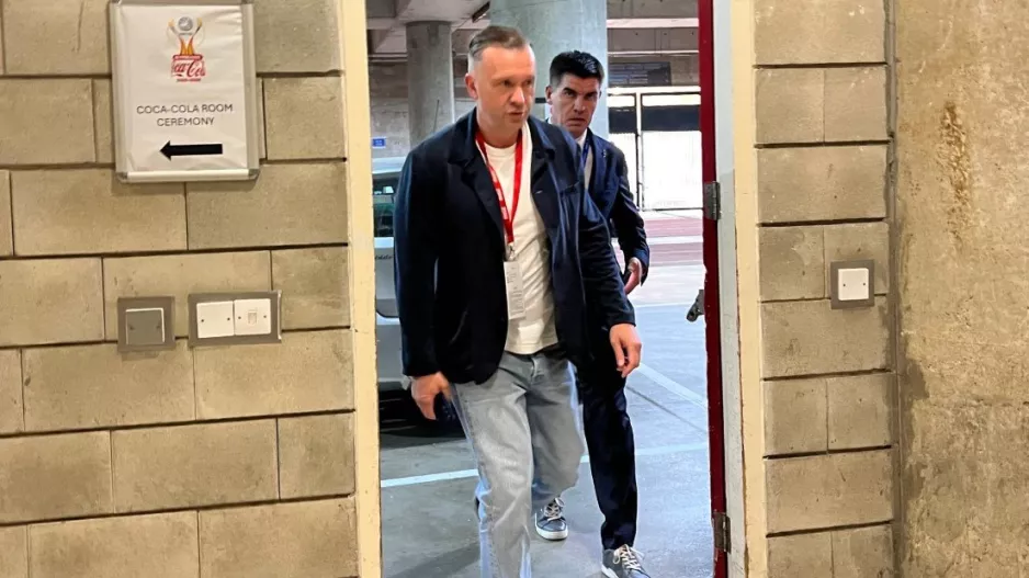 Άφιξη... Λομάκιν