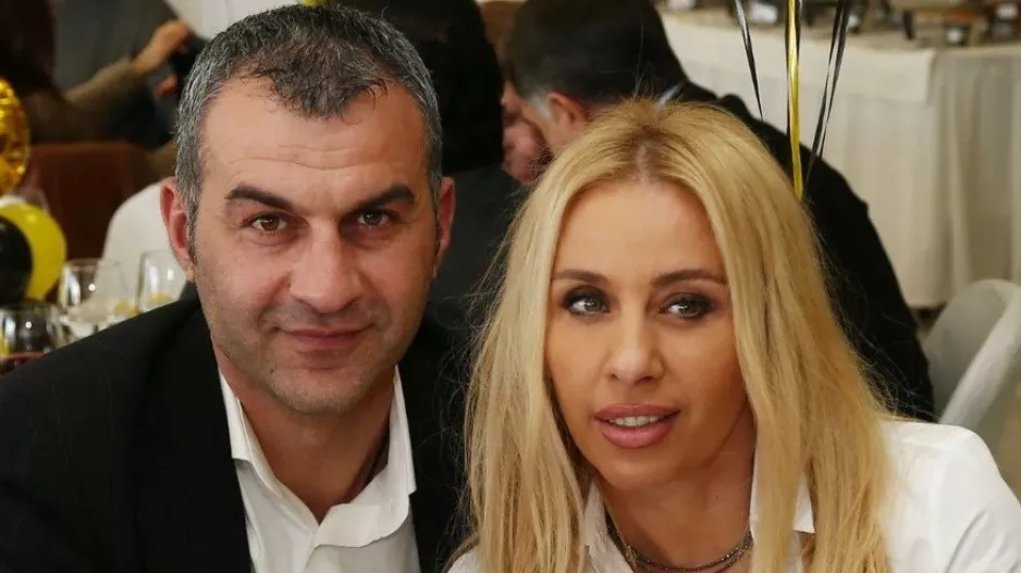 Σπαρακτική ανάρτηση του Δέλλα: “Άγγελε μου, αγάπη μου, πετά ψηλά, πετά μακριά”