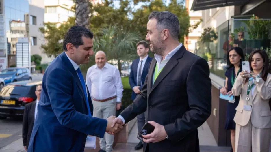 (ΑΠΟΕΛ) Σημαντική πληροφορία/ Θέλουν να προλάβουν την σεζόν 