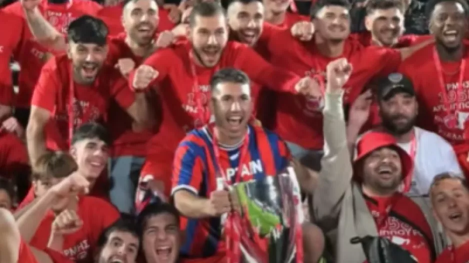 (Βίντεο) Η παρακάμερα του Ερμή από την κατάκτηση του κυπέλλου