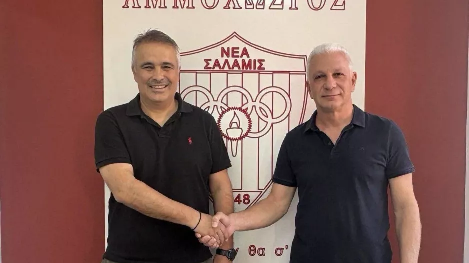 Ανανέωσε με Νικολάου