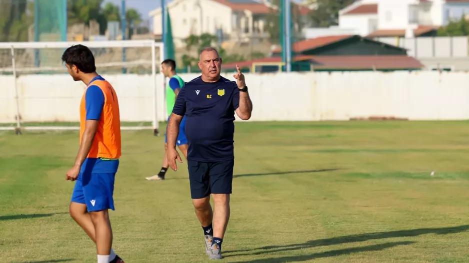 Συνεχίζει με Χριστινάκη