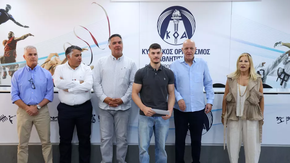 Ο ΚΟΑ βράβευσε τους αθλητές/τριες που έδωσαν  στην Κύπρο την πρωτιά στους ΑΜΚΕ