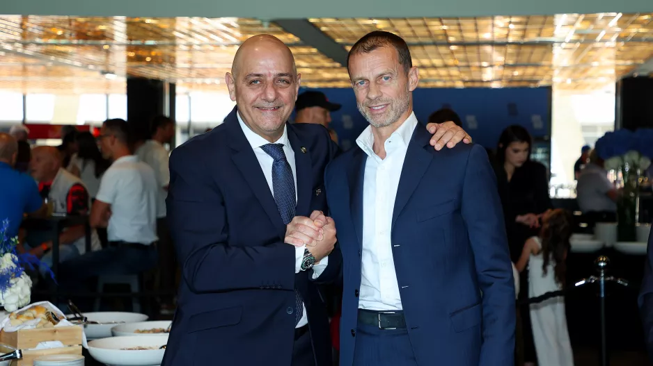 Πρόεδρος ΚΟΠ/Πρόεδρος ΟΥΕΦΑ
