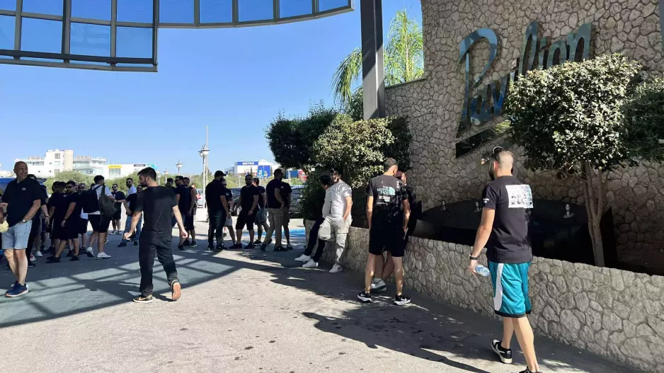 (AΠΟΕΛ) Μεγάλη κίνηση
