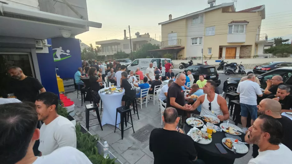 Παρτάκι...για το Μουντιάλ στον Jerry (Φώτος)