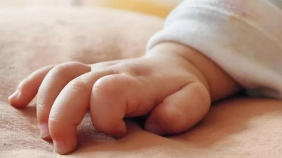 Νεκρό βρέφος 17 μηνών που μεταφέρθηκε σε νοσοκομείο της Πάτρας