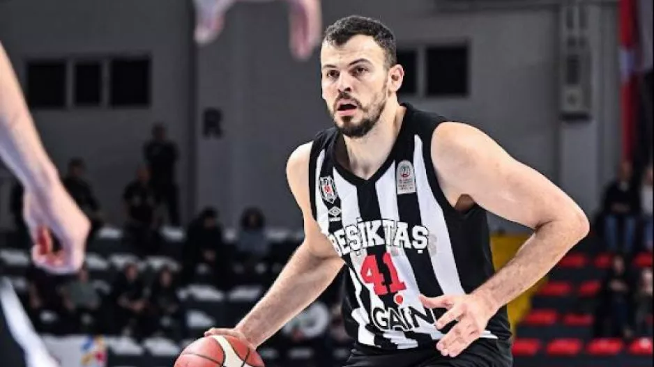 «Ματιές» του Άρη Betsson στον Άντε Ζίζιτς