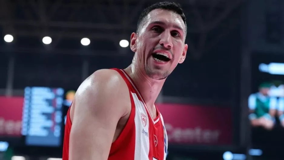 Σκέψεις Λαρεντζάκη για αποχώρηση