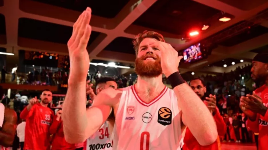 Σε συζητήσεις για αναπροσαρμογή συμβολαίου με τον Ολυμπιακό ο Γουόκαπ