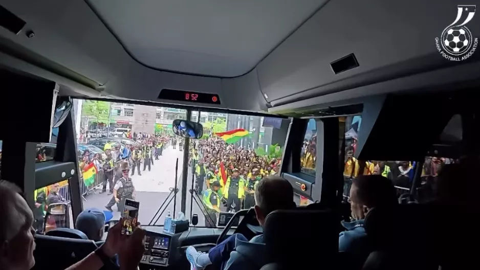 Αποθεωτική υποδοχή στη Γκάνα του Λουκάσεν!